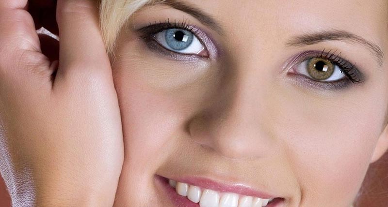Cambiare il colore degli occhi in 20 secondi
