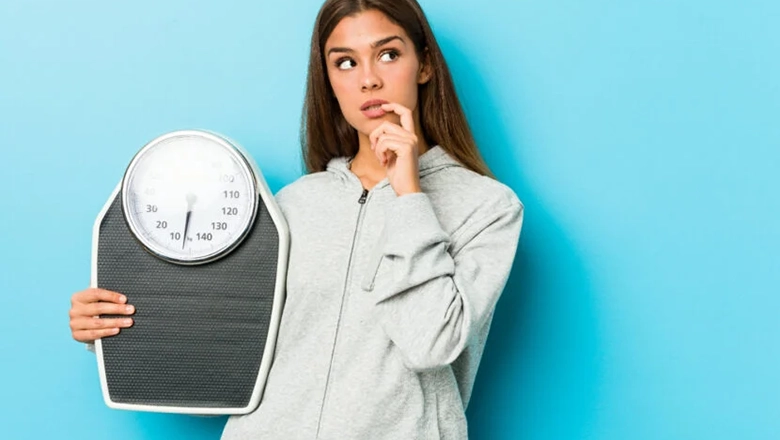 Aumento di peso, spiegato il perché succede ai giovani